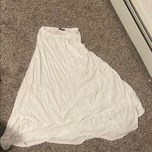 Brandy Melville Flowy White Maxi Skirt